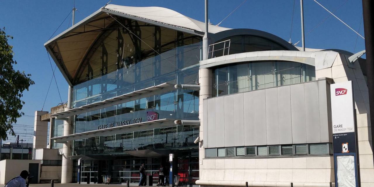 Les Cles Du Bonheur By Beds4Wanderlust, 47M2 Avec Terrasse Privative & Parking-Rer B Tgv 10Min-Orly 20Min Lägenhet Massy  Exteriör bild